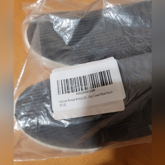 Ezkrwxn Slip On Walking Shoe - Picture 8 of 8